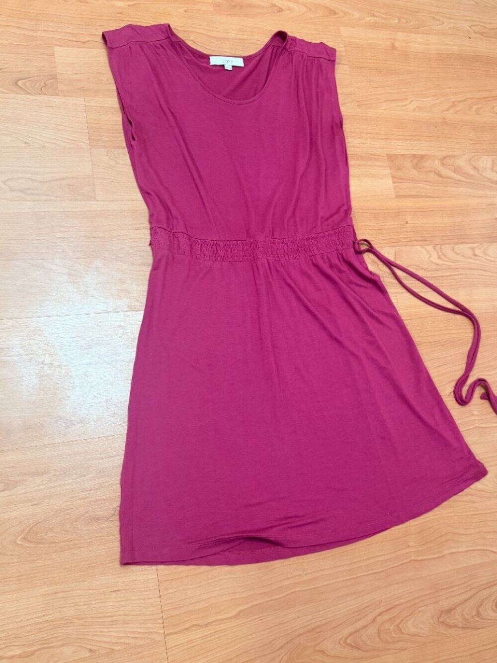 LOFT Magenta Sleeveless Knee Length Dress XS Fits Small